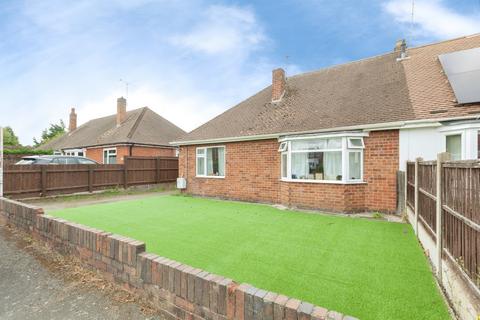 2 bedroom semi-detached bungalow for sale, Calverton Avenue, Wigston