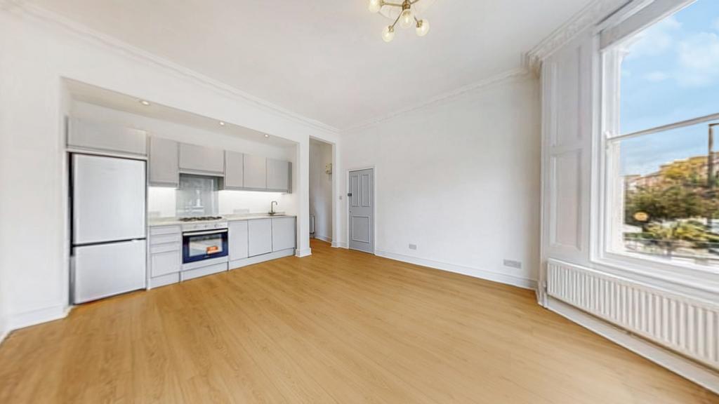 Apartment in London - View 5