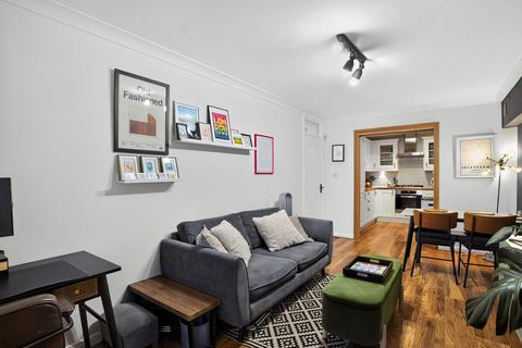 2 bedroom ground floor flat for sale, 35 The Avenue, Beckenham, BR3