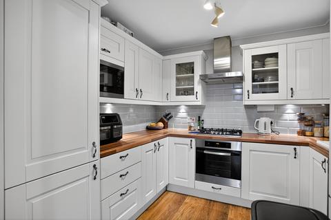 2 bedroom ground floor flat for sale, 35 The Avenue, Beckenham, BR3