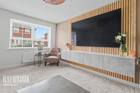 4 bedroom detached house for sale, Carrs Avenue, Cudworth