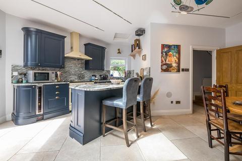 5 bedroom end of terrace house for sale, Luxor Street, Camberwell, SE5