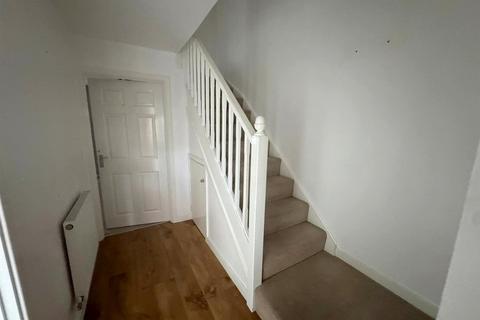 3 bedroom house to rent, Dewar Close, Corby NN17
