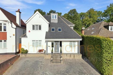 Eleanor Crescent, London, NW7