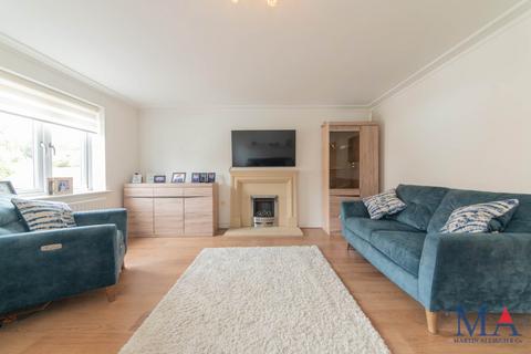 4 bedroom terraced house for sale, Highbridge Close, Radlett
