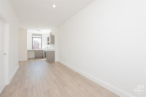 2 bedroom apartment to rent, Firs Lane, Leigh WN7