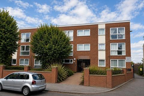 undefined, Gordon Road, London, E18