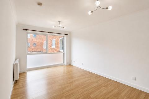 undefined, Gordon Road, London, E18