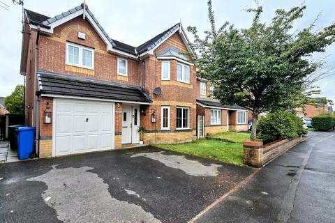 4 bedroom house to rent, Ainsbrook Avenue, Manchester, M9