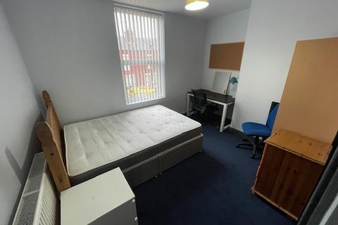 1 bedroom in a house share to rent, Salisbury Road, Liverpool, L15