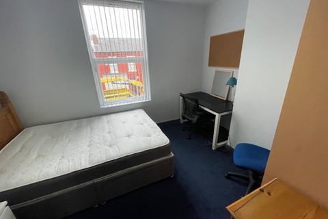 1 bedroom in a house share to rent, Salisbury Road, Liverpool, L15
