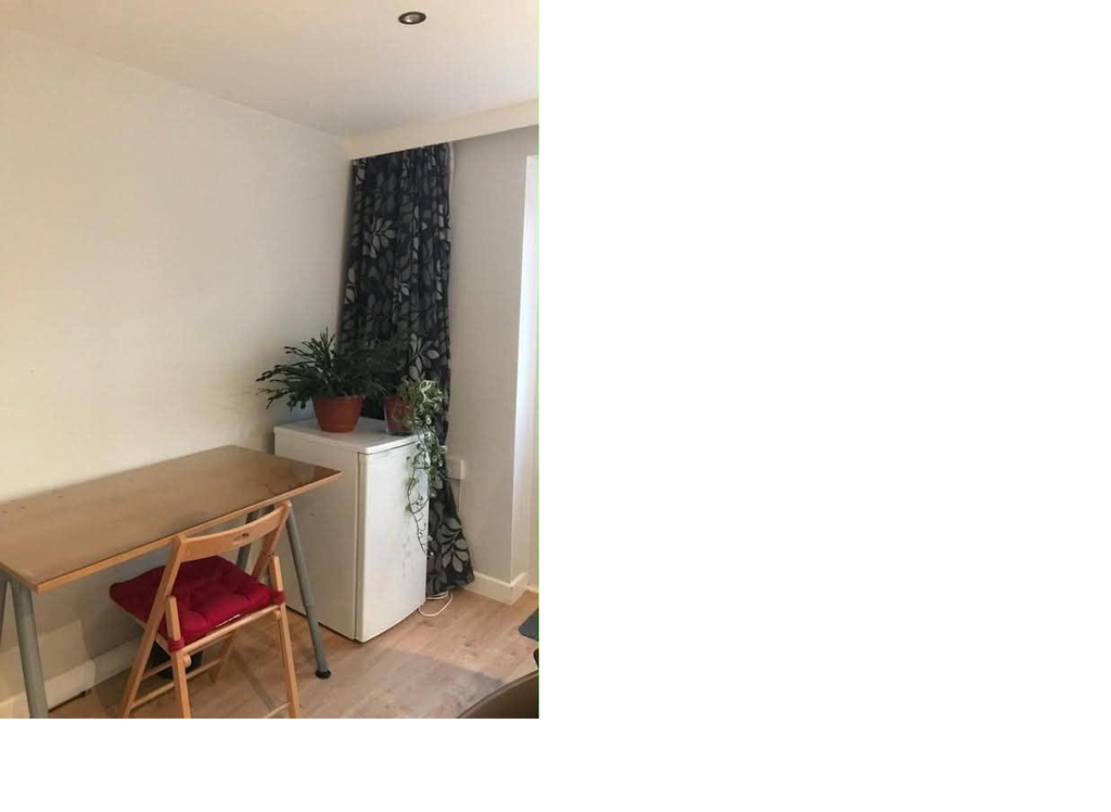 House in London - View 4