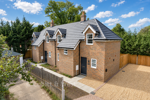 2 bedroom semi-detached house for sale, Dolby Terrace, Ifield Road, Charlwood, Surrey