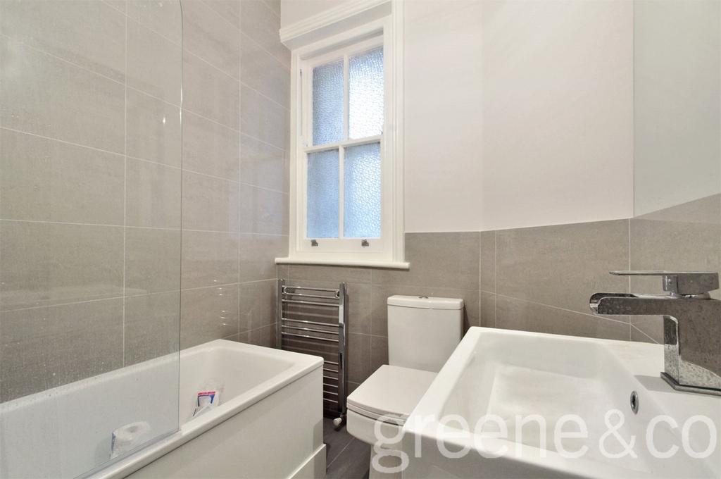 Apartment in London - View 3