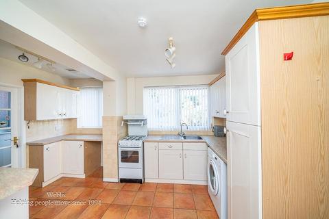 3 bedroom semi-detached house for sale, Hednesford Road, Cannock WS11