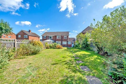 3 bedroom semi-detached house for sale, Hednesford Road, Cannock WS11