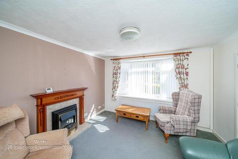 3 bedroom semi-detached house for sale, Hednesford Road, Cannock WS11