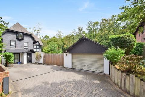 4 bedroom detached house for sale, Woodlands, Walderslade Woods, Chatham, ME5
