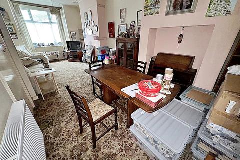 3 bedroom terraced house for sale, Hainton Avenue, Grimsby, N.E. Lincs, DN32 9LS