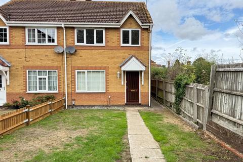 3 bed semi-detached house for rent in Charnwood Road, Corby NN17
