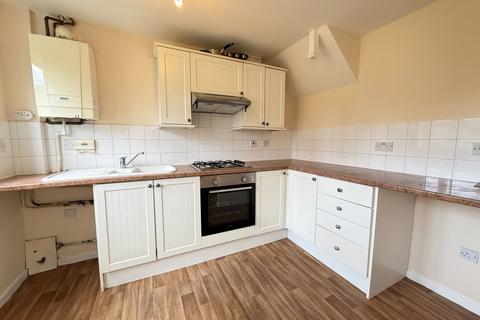 3 bedroom semi-detached house to rent, Charnwood Road, Corby NN17