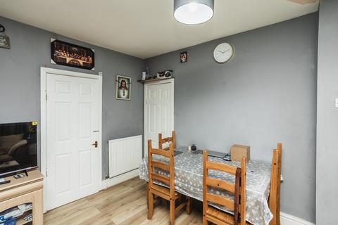 2 bedroom end of terrace house for sale, Butterthwaite Crescent, Sheffield S5