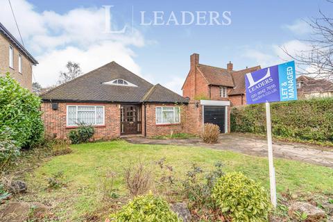3 bedroom bungalow to rent, Cornwall Road, Cheam, Sutton, SM2