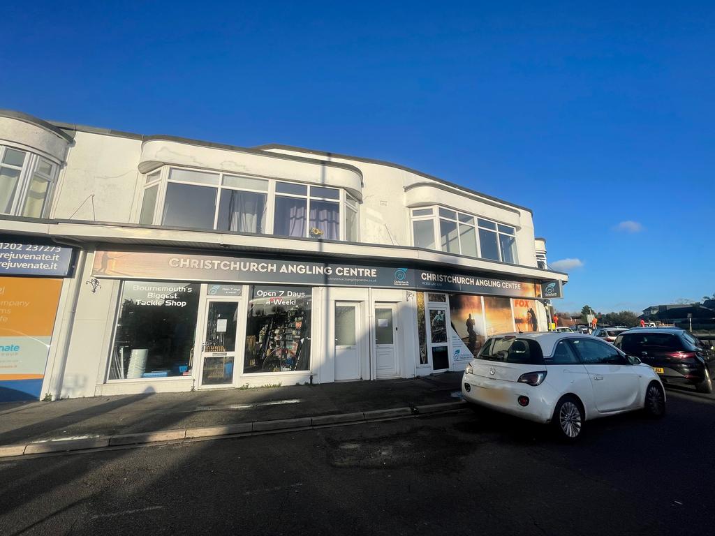 Apartment in Bournemouth - More