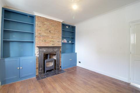 3 bedroom detached house to rent, Keens Road, Croydon CR0