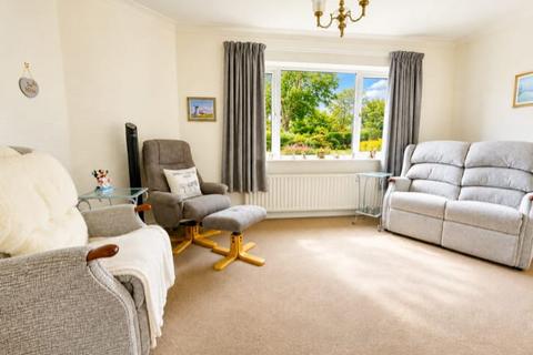 undefined, Glen View Close, Shipley BD18