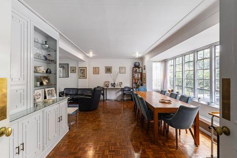 3 bedroom end of terrace house for sale, Regal Lane, London NW1