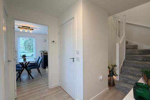 3 bedroom semi-detached house for sale, Redshank Avenue, Cambuslang G72