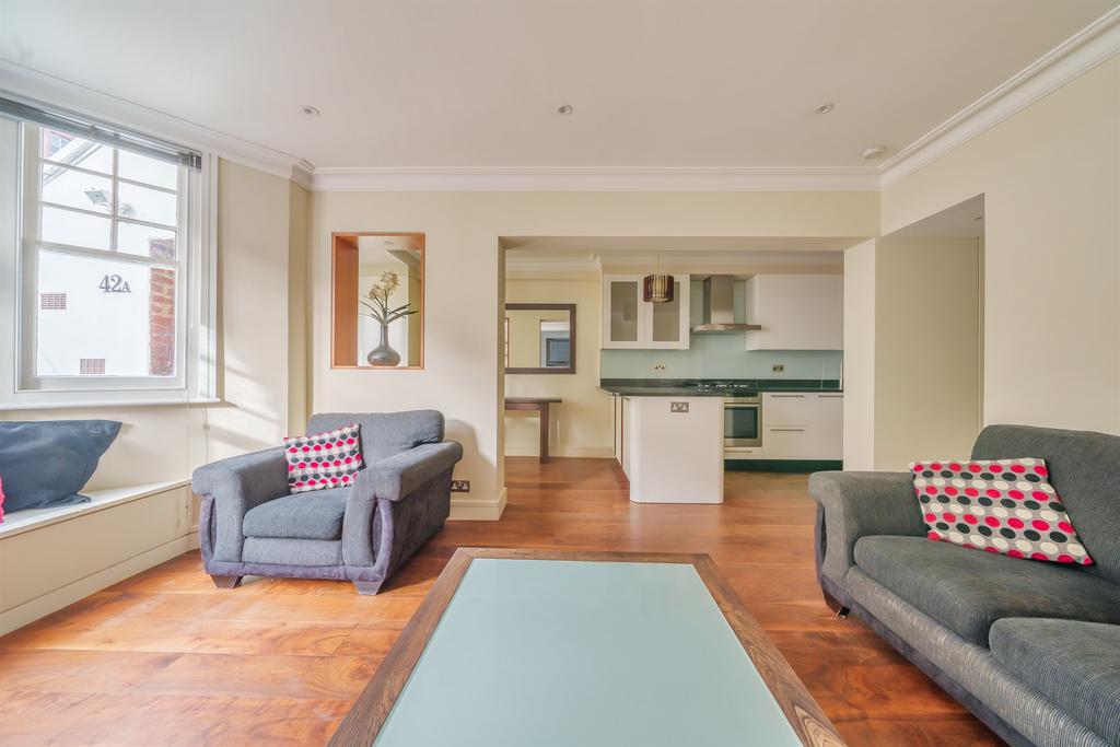 Apartment in London, West Kensington - More