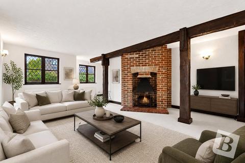 4 bedroom detached house for sale, Oak Lodge Tye, Springfield, Chelmsford, Essex, CM1