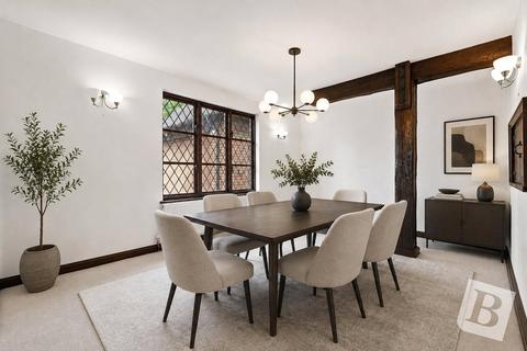 4 bedroom detached house for sale, Oak Lodge Tye, Springfield, Chelmsford, Essex, CM1