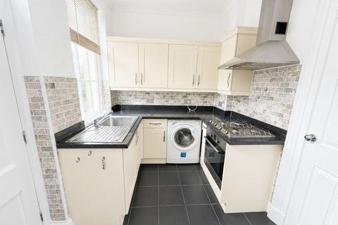 2 bedroom terraced house for sale, Edward Street, Shipley BD18