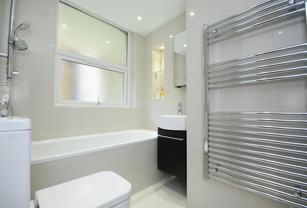 Apartment in London, St. John's Wood - View 3