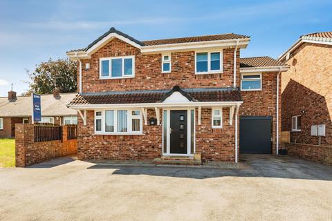 4 bedroom detached house for sale, Manor House Close, Hoyland, Barnsley