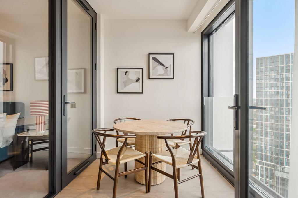 Apartment in London - View 4