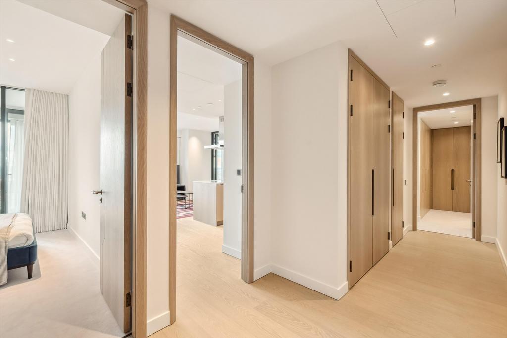 Apartment in London - View 5