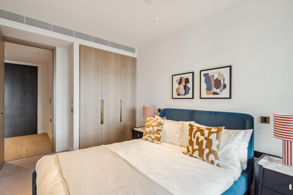 Apartment in London - More