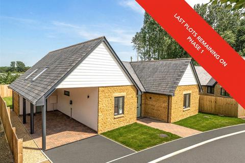 3 bedroom bungalow for sale, Plot 8 Harvest Close, West Street, South Petherton, Somerset, TA13