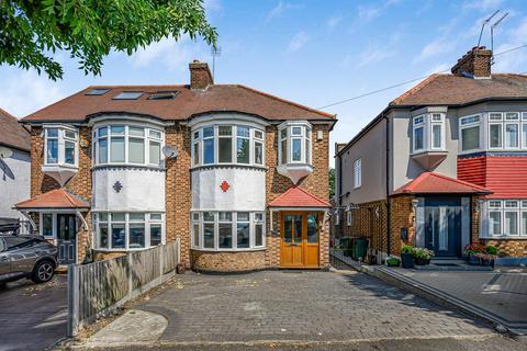 3 bedroom semi-detached house for sale, Brindwood Road, Chingford