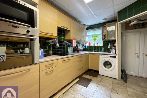 2 bedroom bungalow for sale, Hall Lane, Abertillery