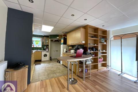 2 bedroom bungalow for sale, Hall Lane, Abertillery