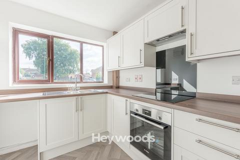 2 bedroom detached bungalow to rent, Conrad Close, Stoke-On-Trent, ST3