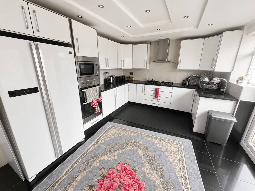 House in London, Greenford - View 3