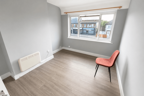 1 bedroom flat to rent, FELTHAM, TW14
