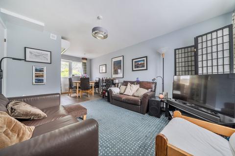 4 bedroom semi-detached house for sale, Galleon Close, London, SE16