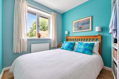 4 bedroom semi-detached house for sale, Galleon Close, London, SE16